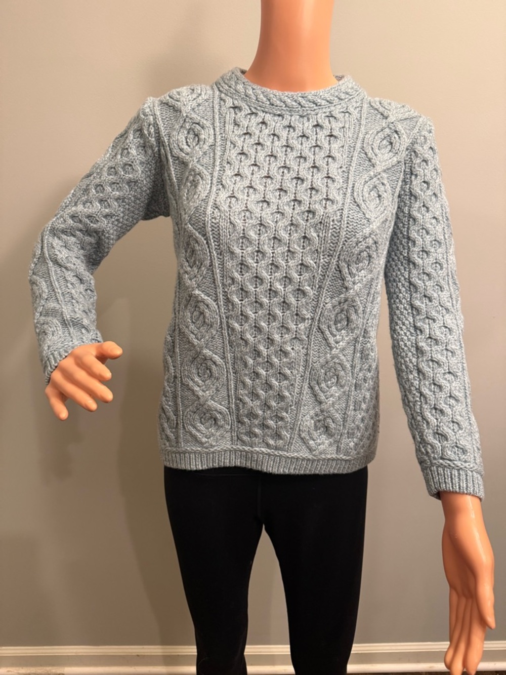 Aran Sweater Market Women's XS 100% Merino Wool Sweater